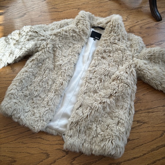 Wilfred Jackets & Blazers - Wilfred Cream Teddy Jacket